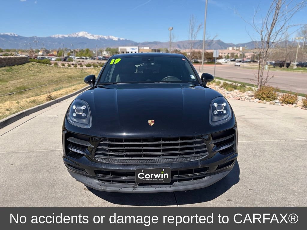 Used 2019 Porsche Macan AWD/4WD image 2