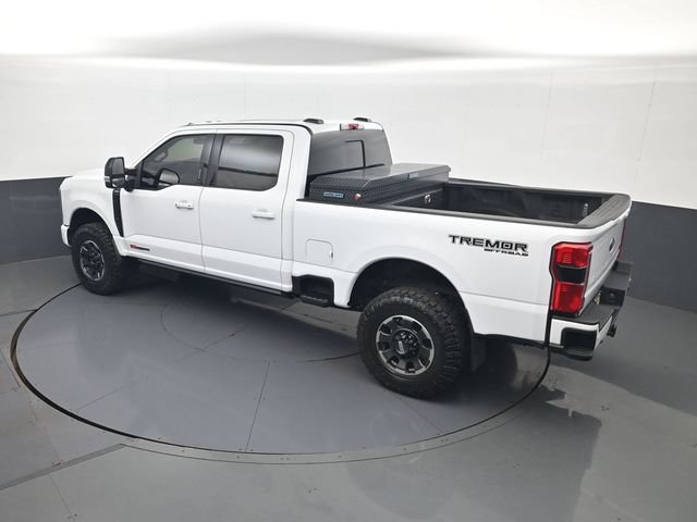 Used 2024 Ford F250 Lariat w/ Lariat Ultimate Package AWD/4WD image 19