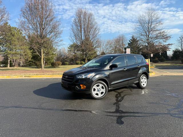 Used 2019 Ford Escape S FWD image 1