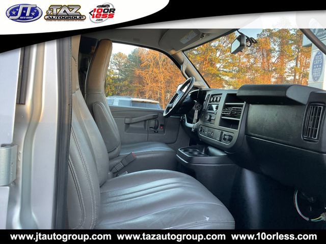 Used 2021 Chevrolet Express 3500 LS RWD image 6
