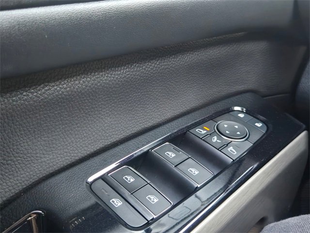 Used 2023 Nissan Pathfinder Platinum image 33