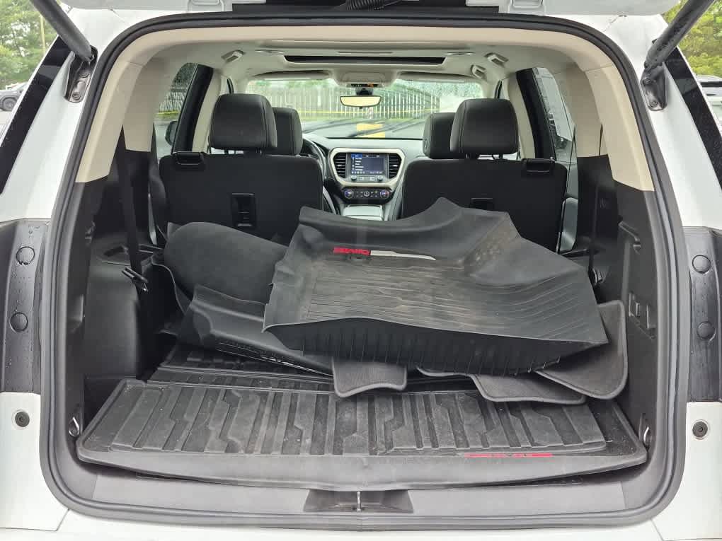 Used 2023 GMC Acadia Denali w/ Denali Ultimate Package AWD/4WD image 24