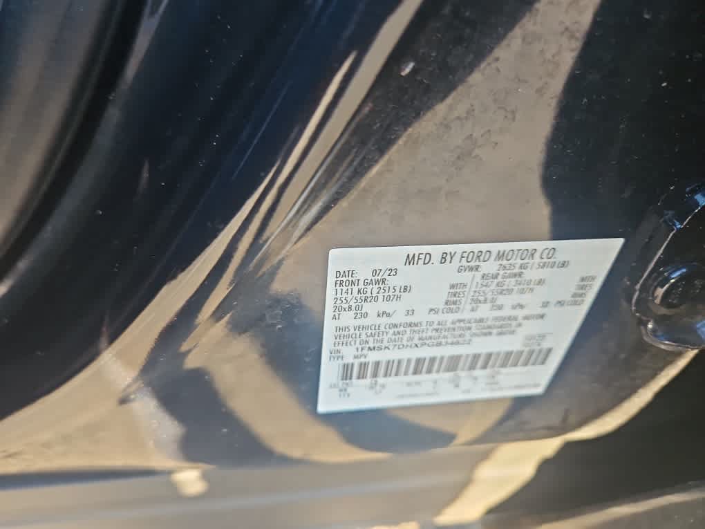 Used 2023 Ford Explorer XLT w/ Equipment Group 202A RWD image 20