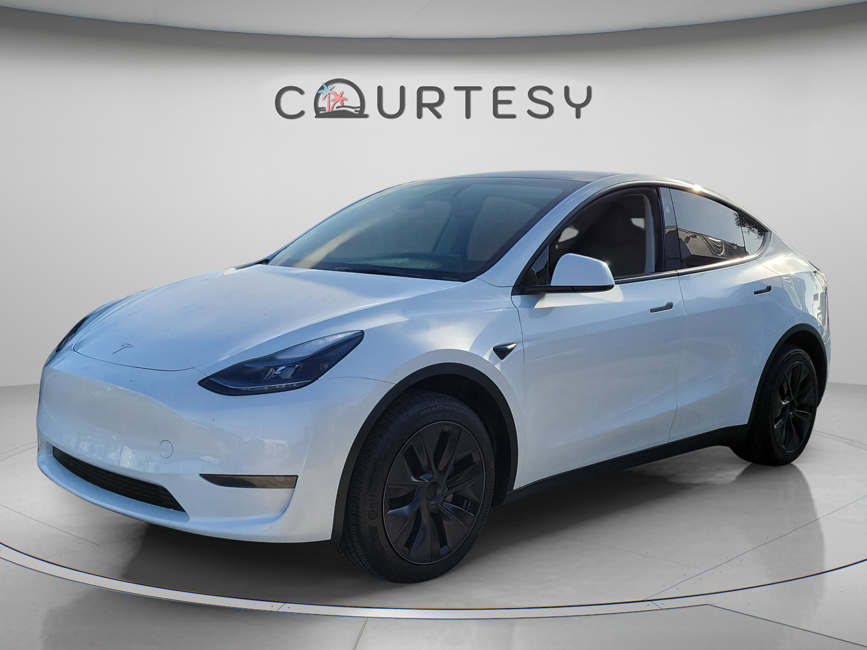 Used 2025 Tesla Model Y Long Range