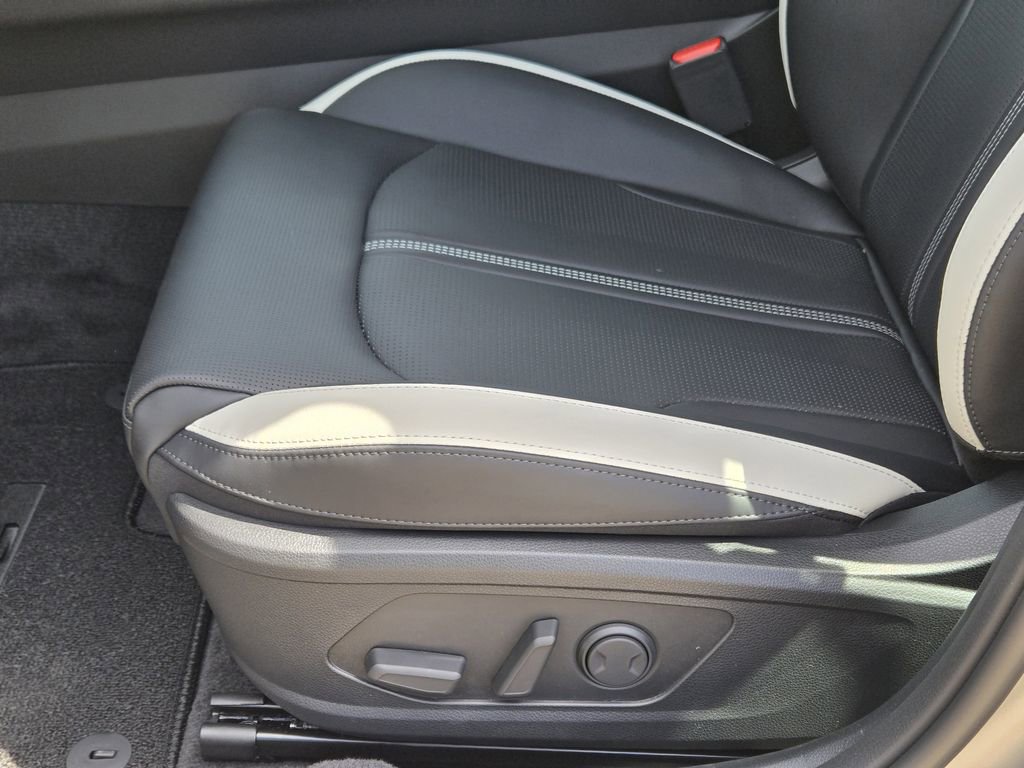New 2026 Kia K5 GT-Line FWD image 17