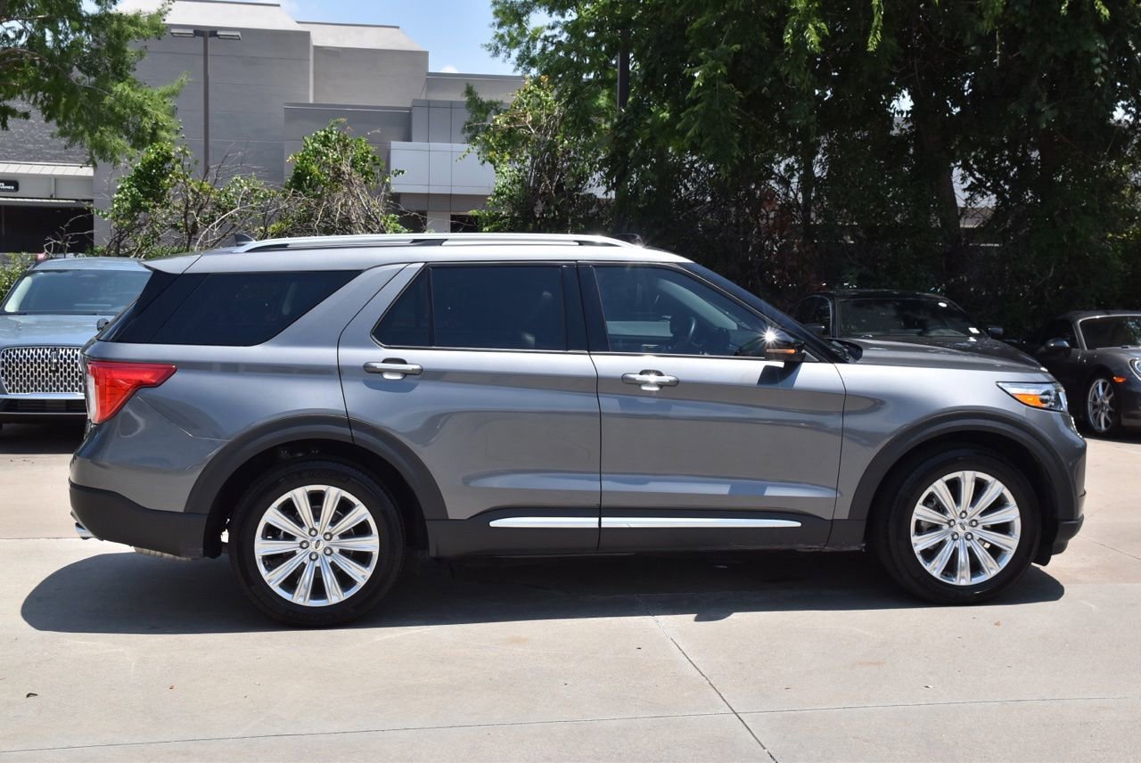 Used 2023 Ford Explorer Limited w/ Limited Technology Package RWD image 6