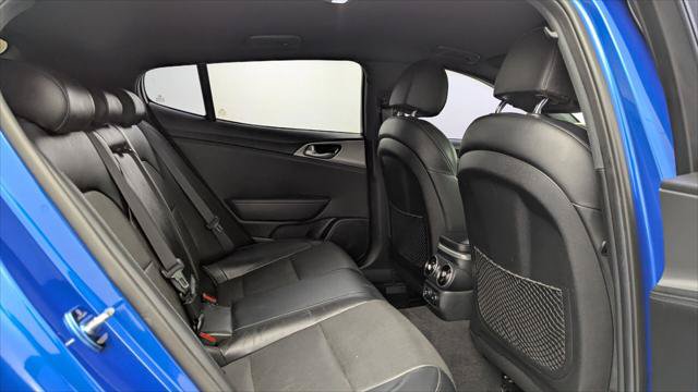 Used 2018 Kia Stinger GT RWD image 18