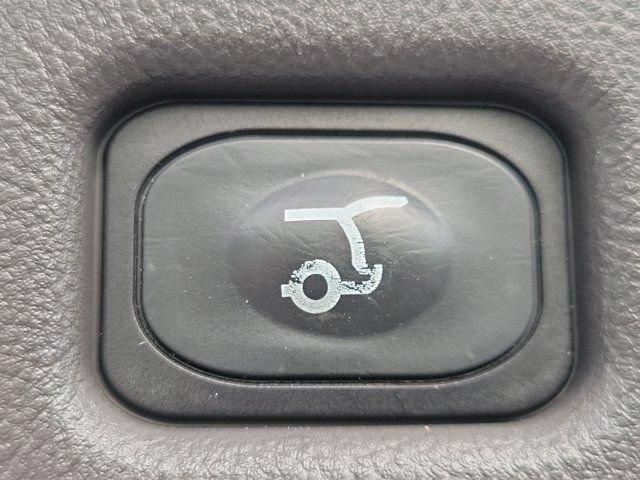 Certified 2019 Lincoln Nautilus Reserve w/ Ultimate Package FWD image 10