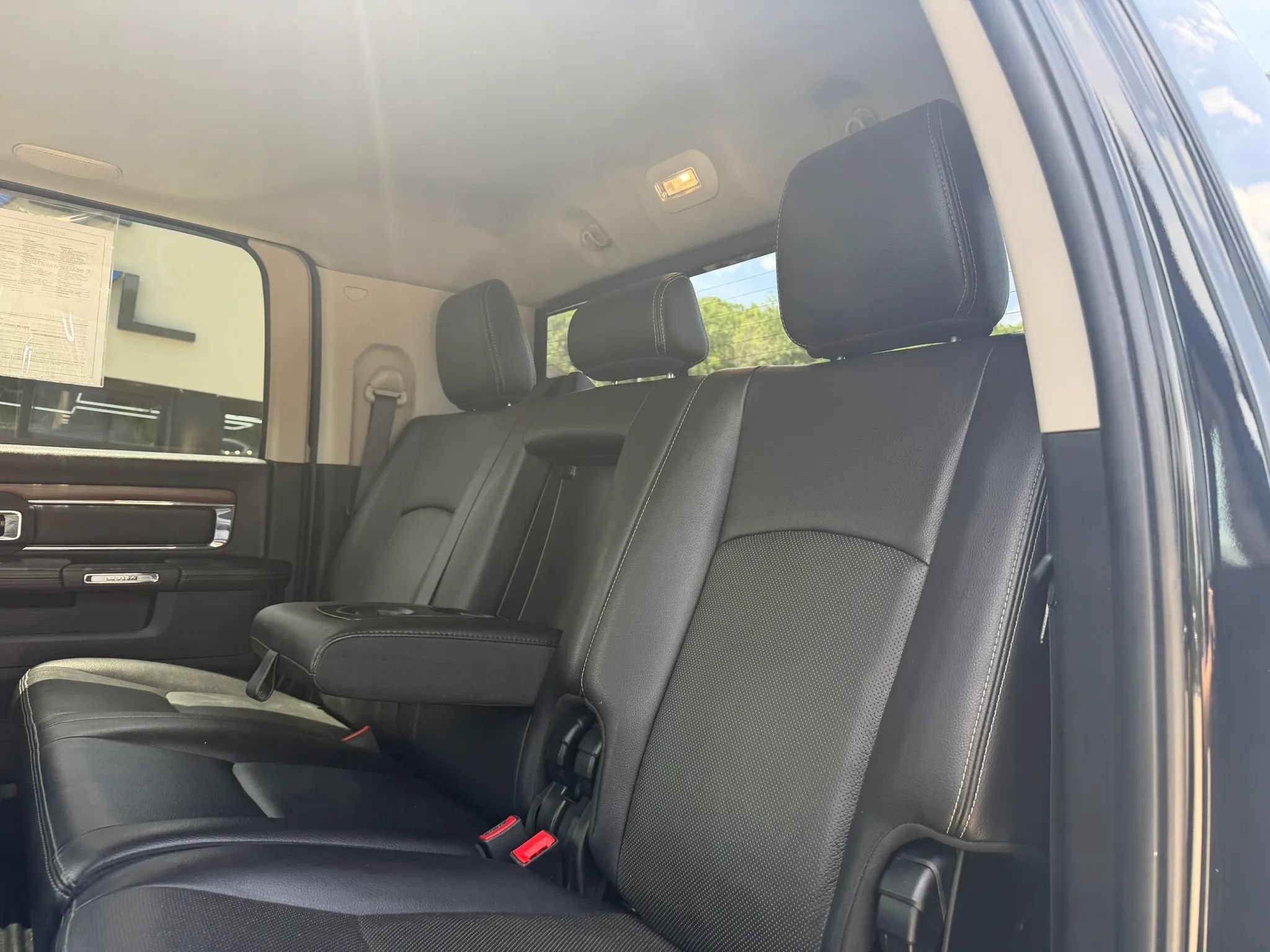 Used 2017 RAM 2500 Laramie w/ Snow Chief Group AWD/4WD image 37