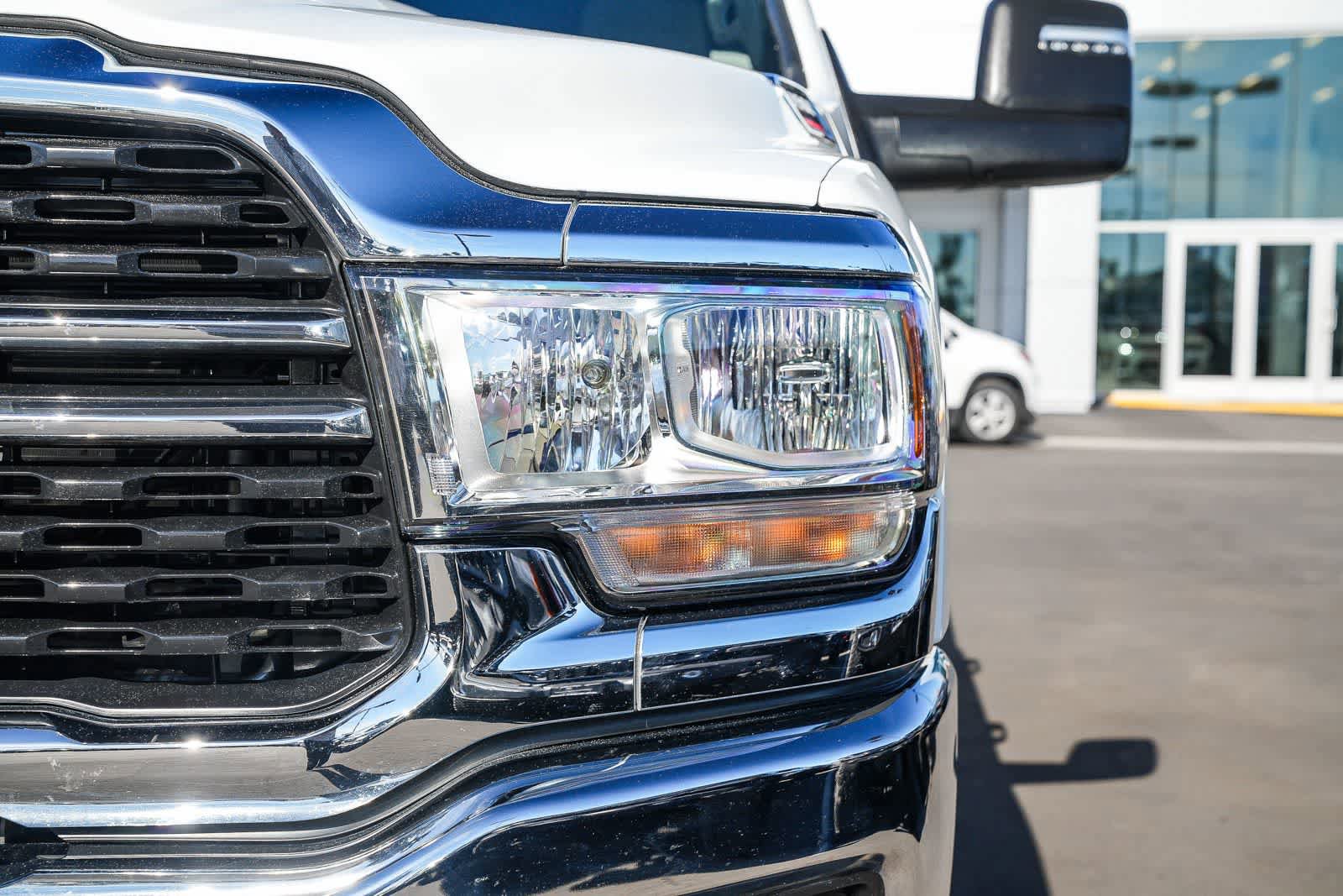 Used 2024 RAM 3500 Big Horn image 8