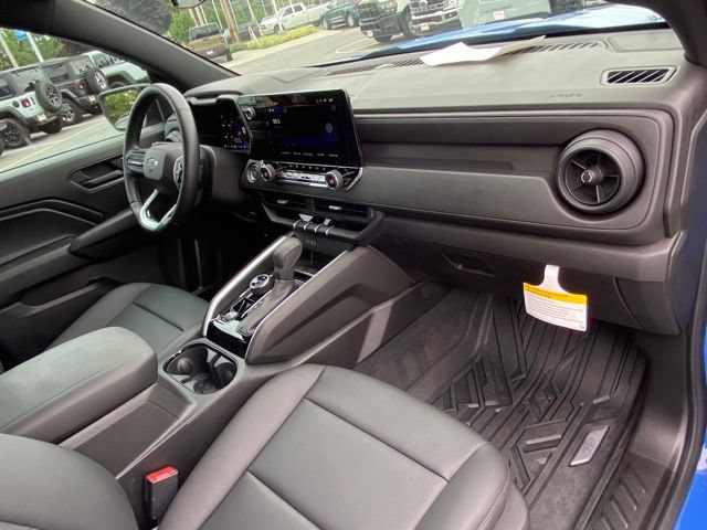 Used 2026 Chevrolet Colorado Trail Boss AWD/4WD image 23