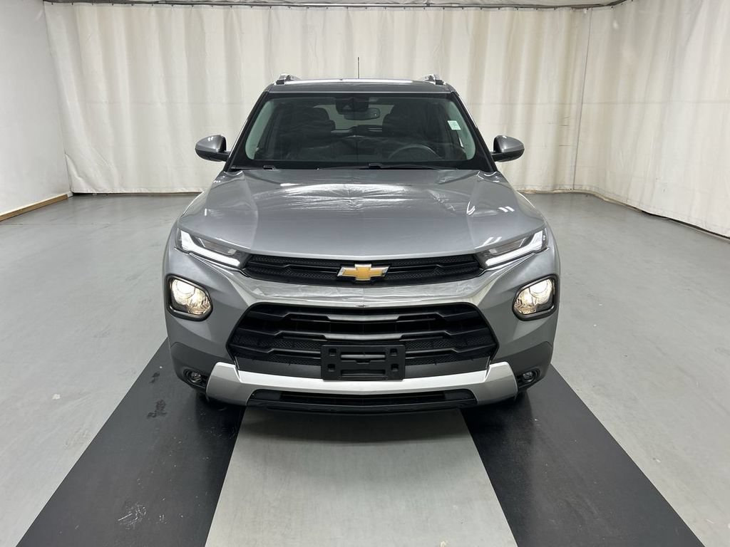 Certified 2023 Chevrolet TrailBlazer LT w/ Convenience Package AWD/4WD image 3