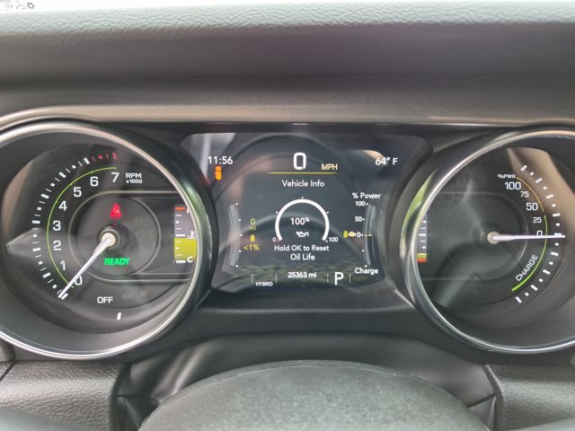Used 2023 Jeep Wrangler Unlimited w/ Cold Weather Group AWD/4WD image 18