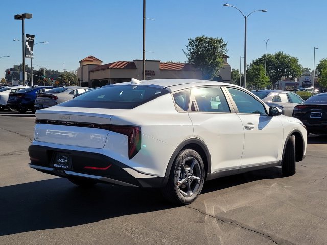 New 2026 Kia K4 FWD image 5