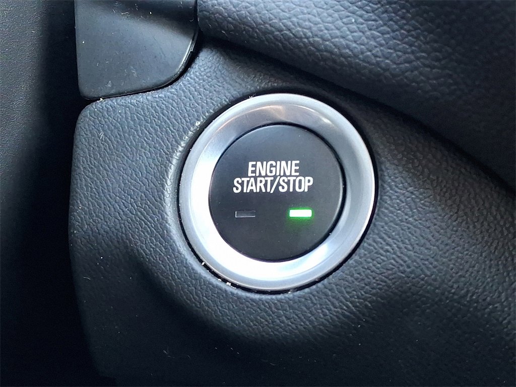 Used 2023 Chevrolet Equinox LT image 24