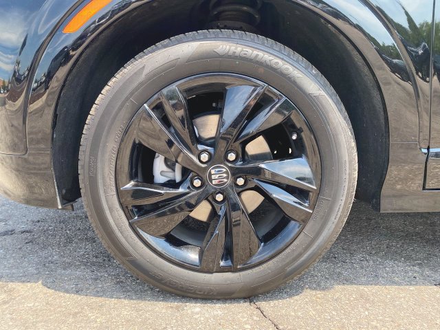 Used 2025 Buick Encore GX Sport Touring FWD image 30