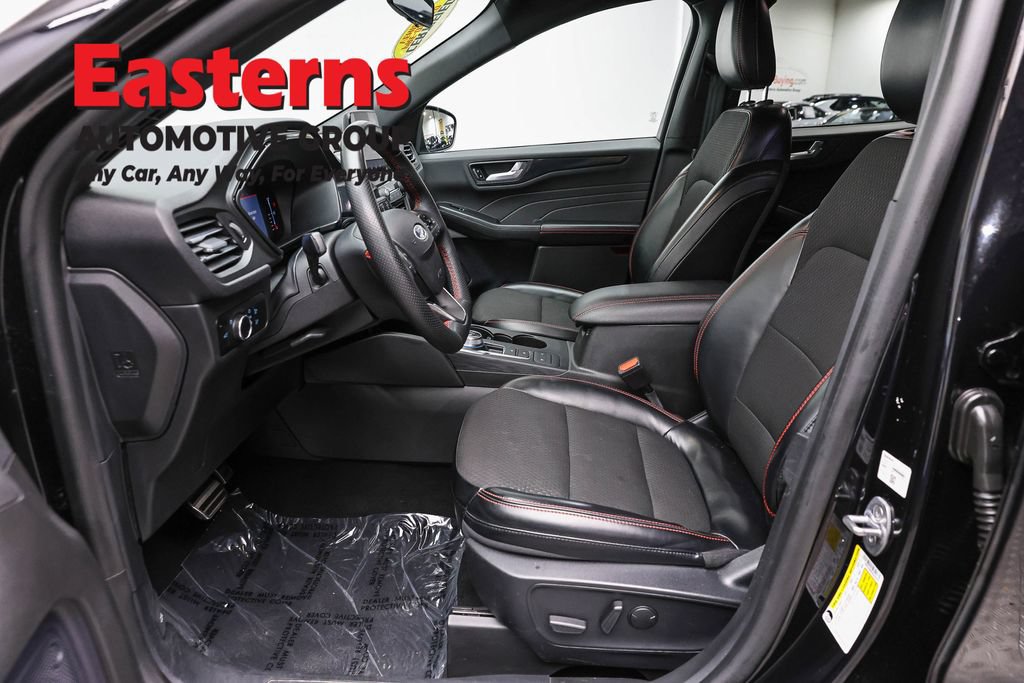 Used 2024 Ford Escape ST-Line AWD/4WD image 13