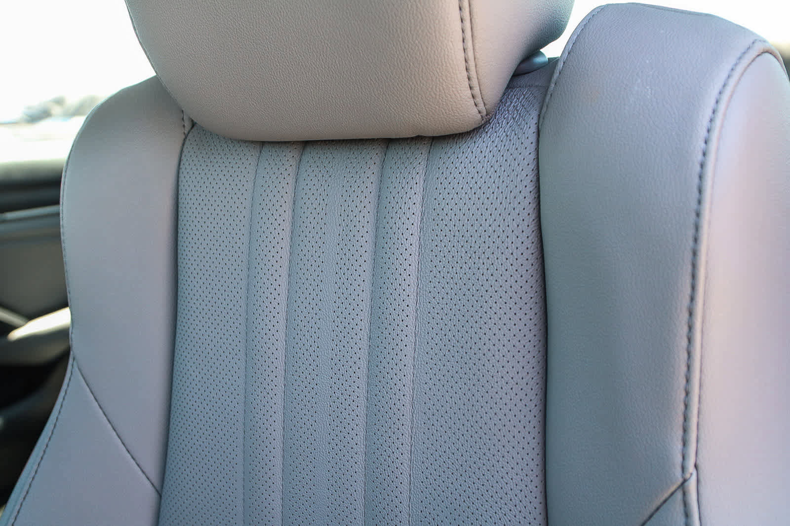 Used 2019 Honda Accord EX-L image 24