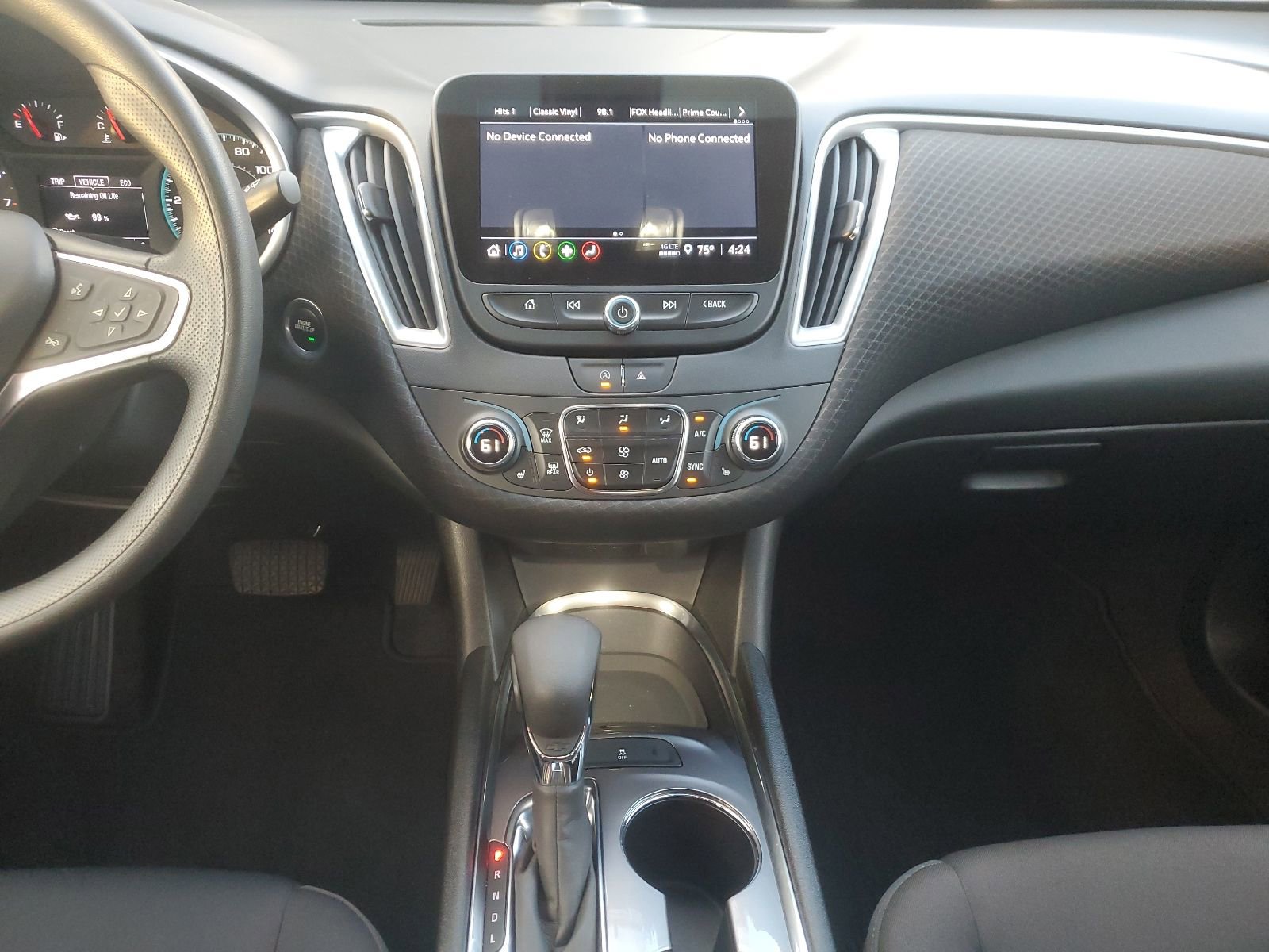 Used 2022 Chevrolet Malibu LT image 10