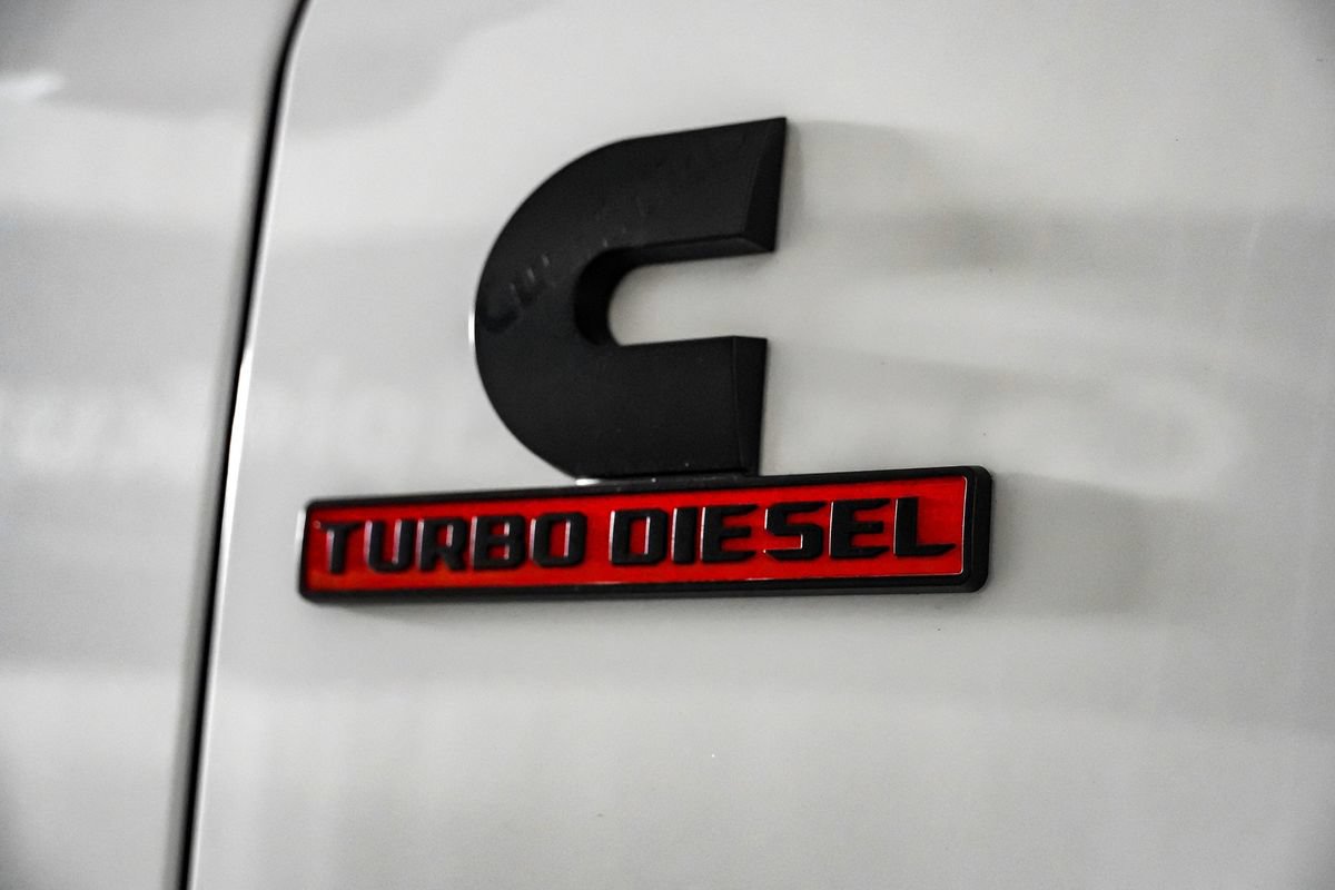 Used 2023 RAM 2500 Limited AWD/4WD image 46