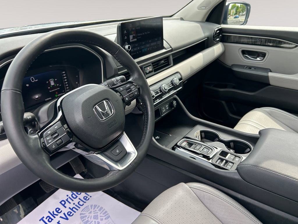 Used 2023 Honda Pilot Elite image 10
