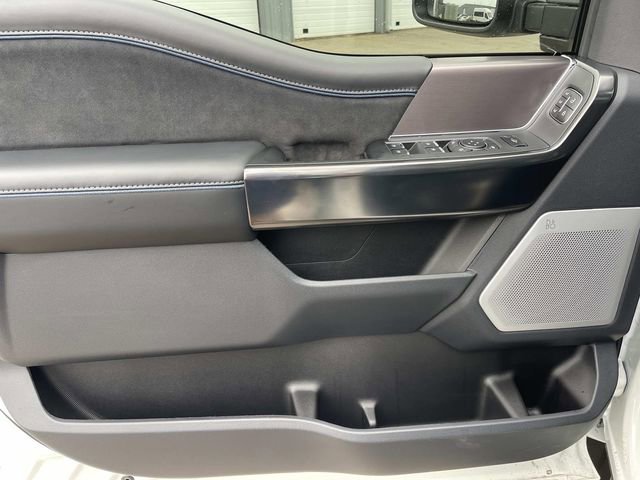 New 2026 Ford F450 Platinum w/ FX4 Off-Road Package image 22