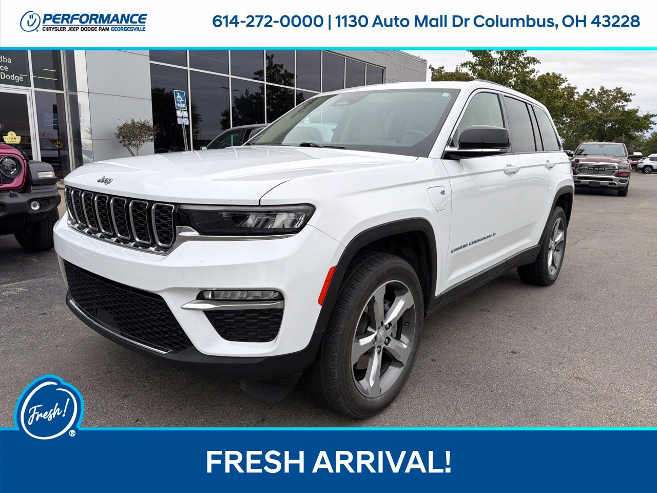 Used 2022 Jeep Grand Cherokee Limited 4xe AWD/4WD image 4