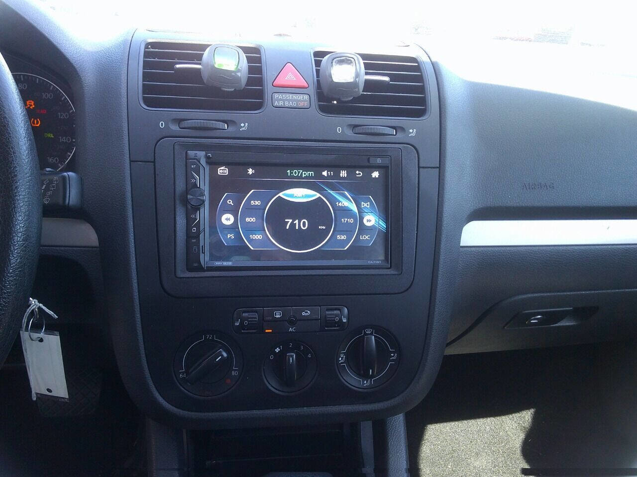 Used 2009 Volkswagen Rabbit S image 6