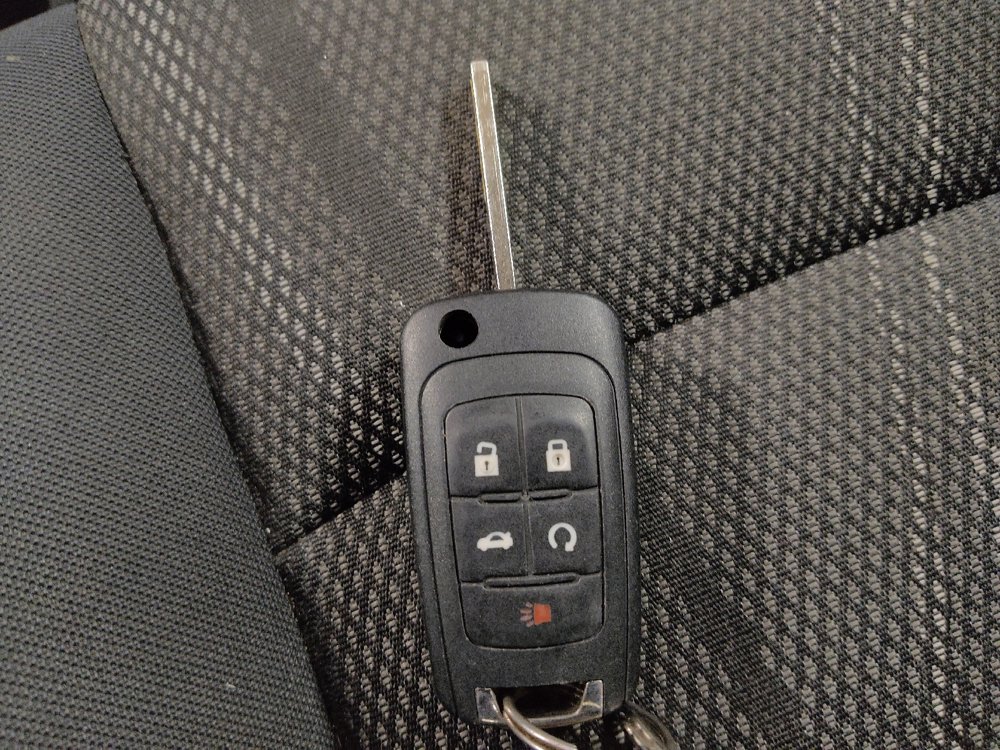 Used 2016 Chevrolet Sonic LT FWD image 32