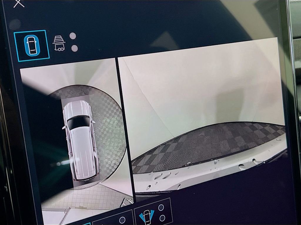 New 2026 GMC Yukon XL Elevation w/ LPO, Floor Liner Package image 12