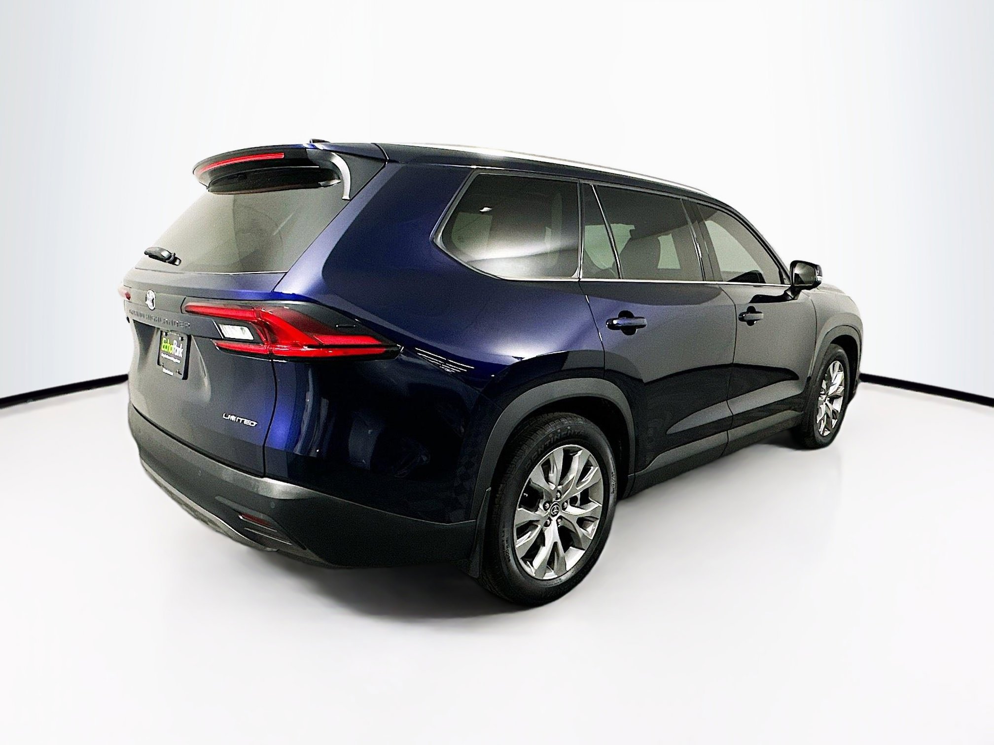 Used 2025 Toyota Grand Highlander FWD image 9