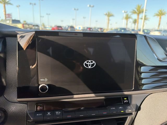 Used 2025 Toyota Camry LE FWD image 20