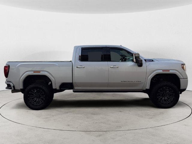 Used 2021 GMC Sierra 3500 Denali w/ Denali Ultimate Package AWD/4WD image 4