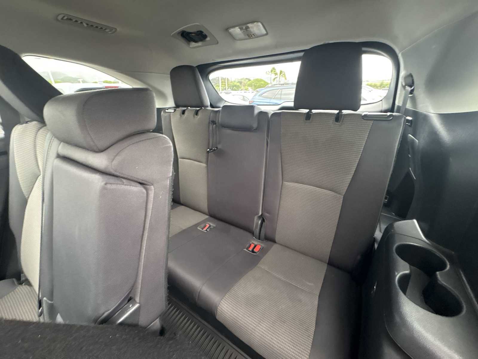 Used 2023 Toyota Highlander L image 24