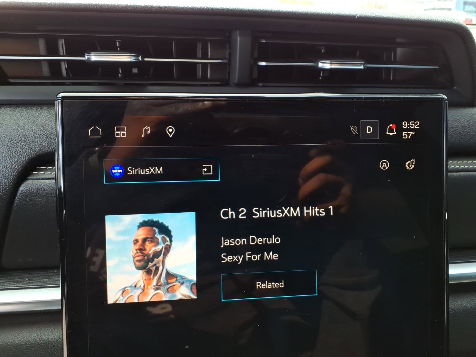 Certified 2025 GMC Terrain Elevation w/ Elevation Premium Package image 13