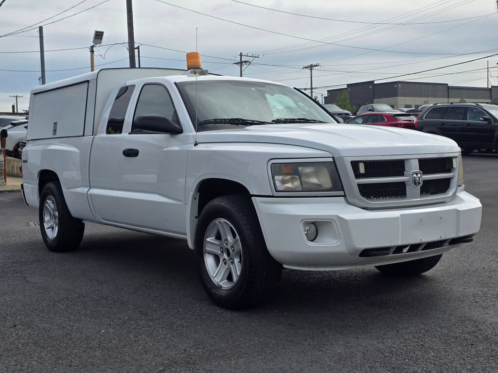 Used 2011 Dodge Dakota Big Horn w/ Skid Plate Group AWD/4WD image 4
