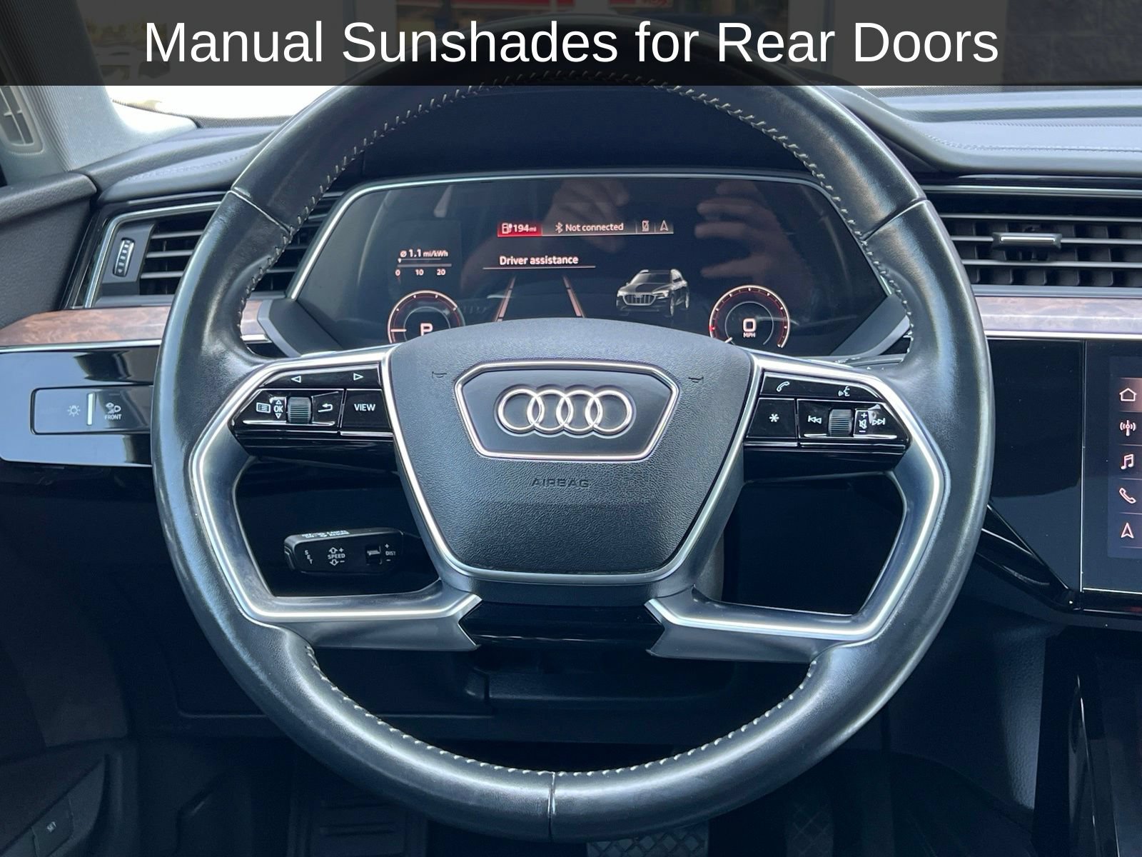 Used 2019 Audi e-tron Prestige w/ Prestige Package AWD/4WD image 20