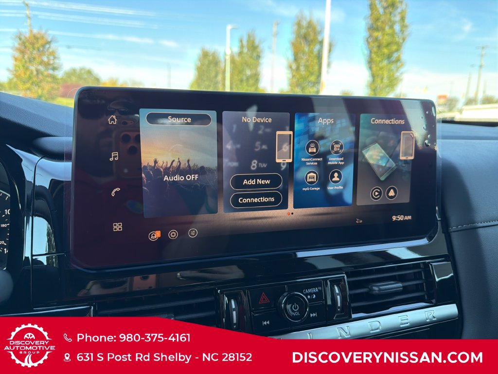 New 2026 Nissan Pathfinder SV w/ SV Premium Package FWD image 15