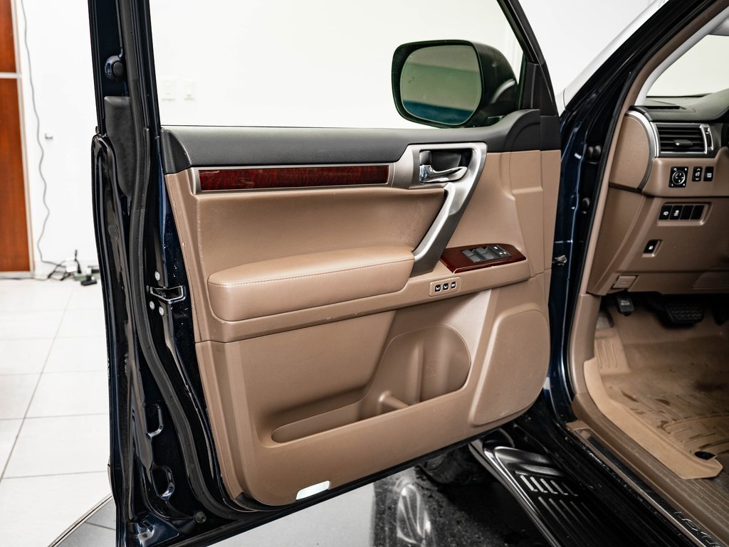 Used 2017 Lexus GX 460 Premium image 21