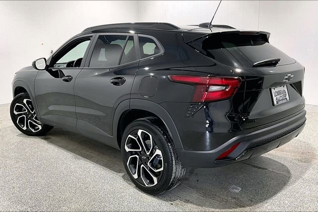 Used 2025 Chevrolet Trax RS image 4