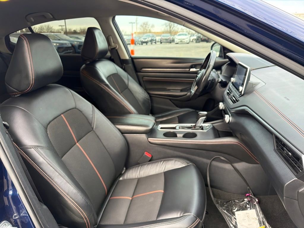 Used 2022 Nissan Altima 2.5 SR image 27