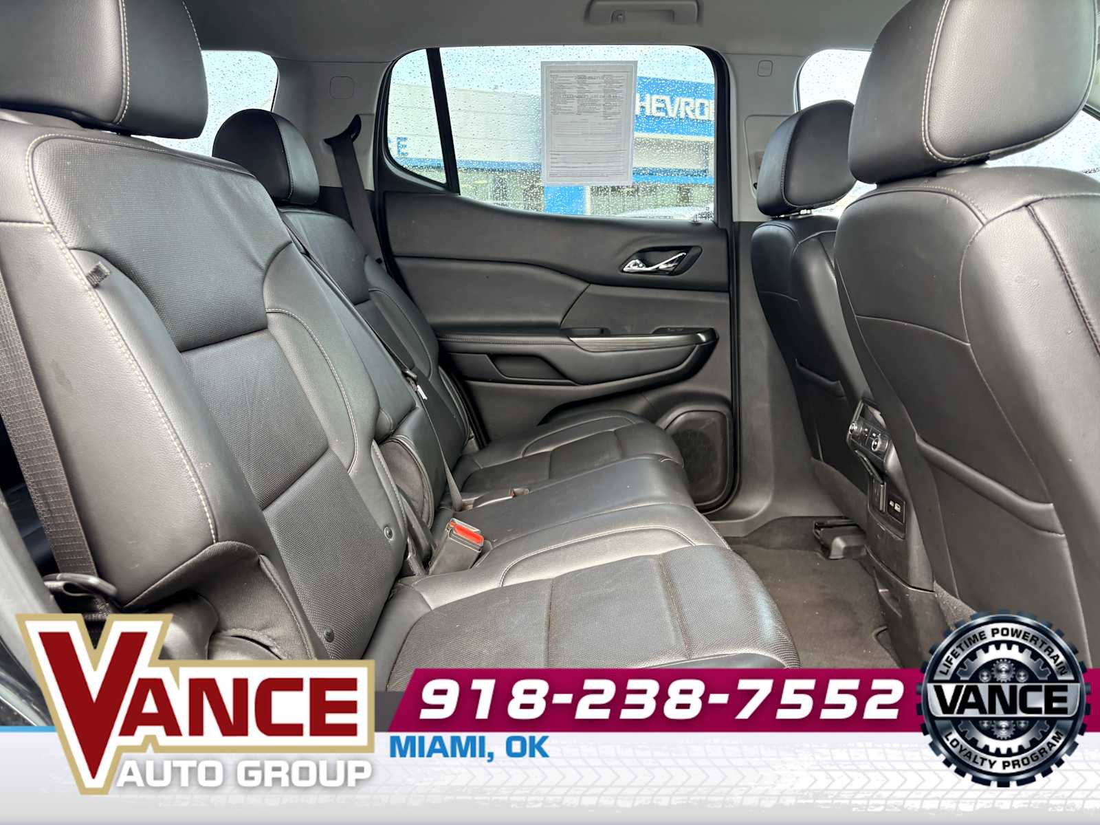 Used 2023 GMC Acadia SLT AWD/4WD image 19