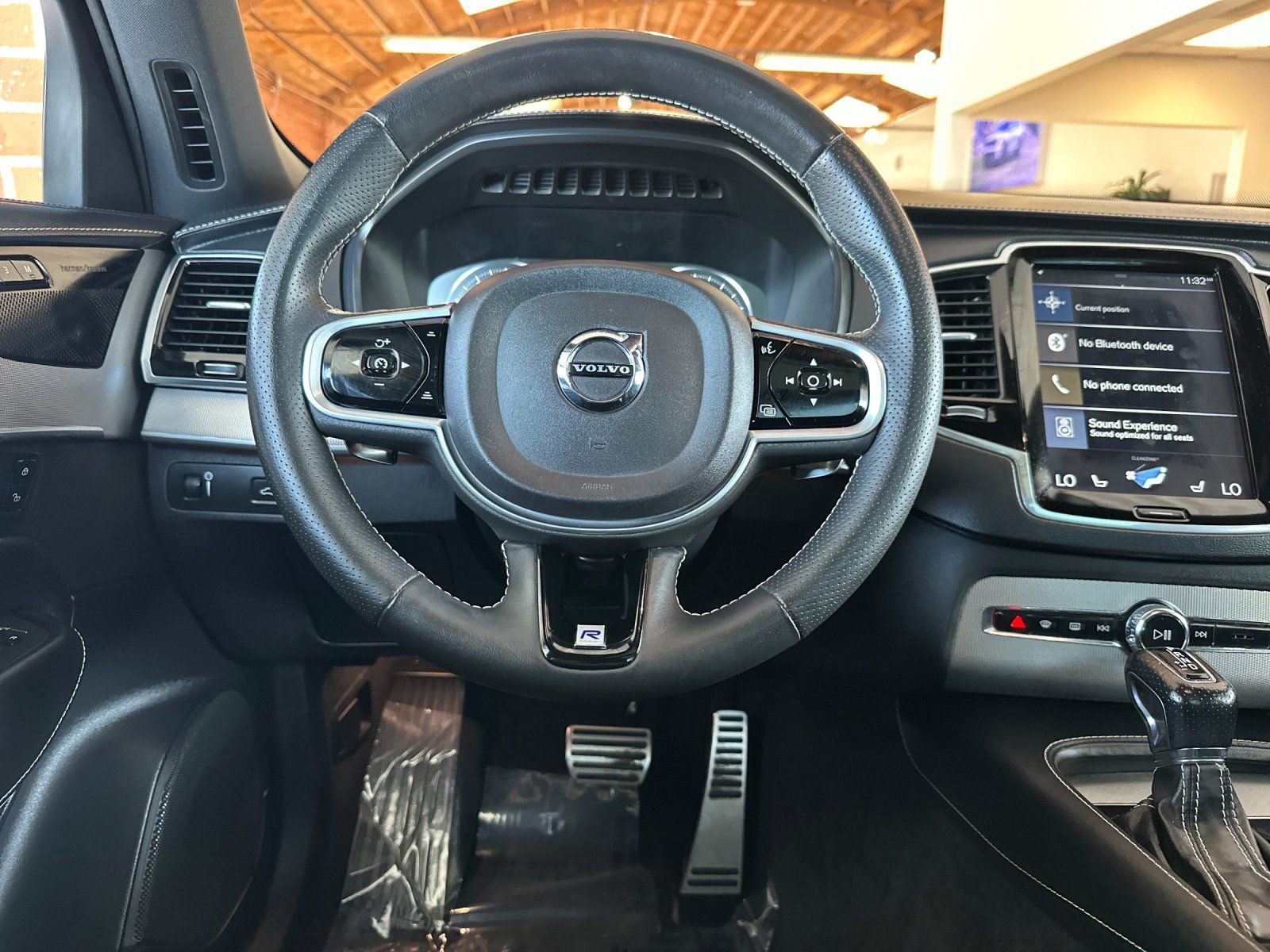 Used 2019 Volvo XC90 T6 R-Design w/ Advanced Package AWD/4WD image 18