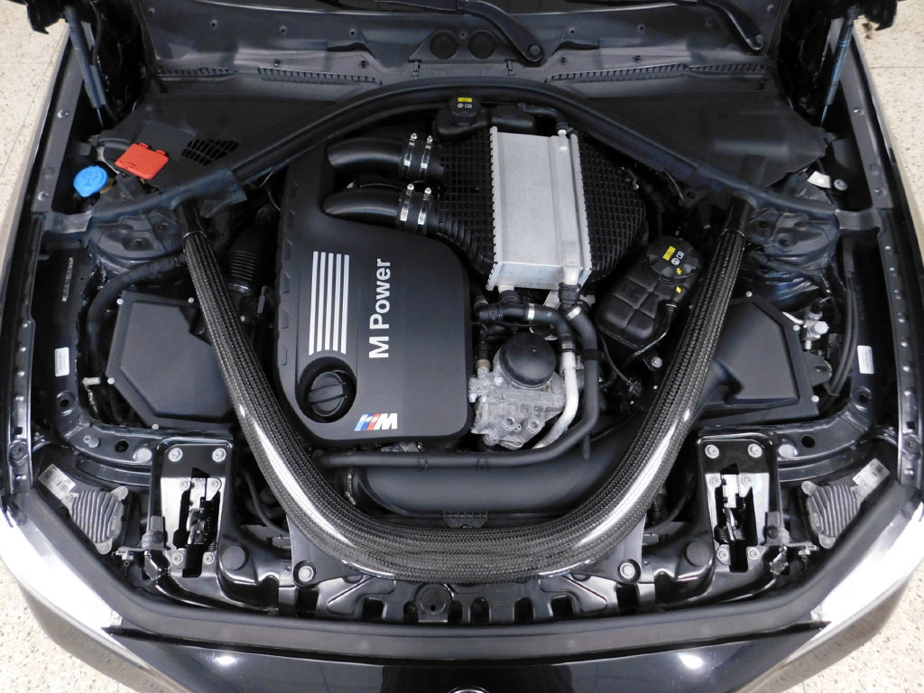 Used 2020 BMW M2 Competition RWD image 13