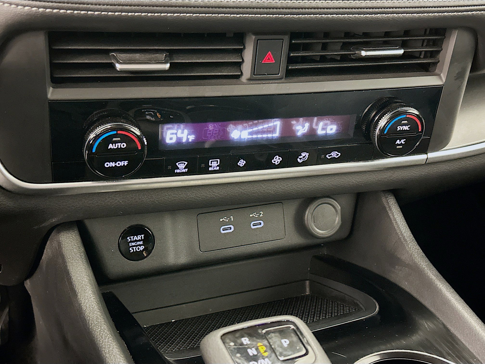 Used 2025 Nissan Rogue SV image 23