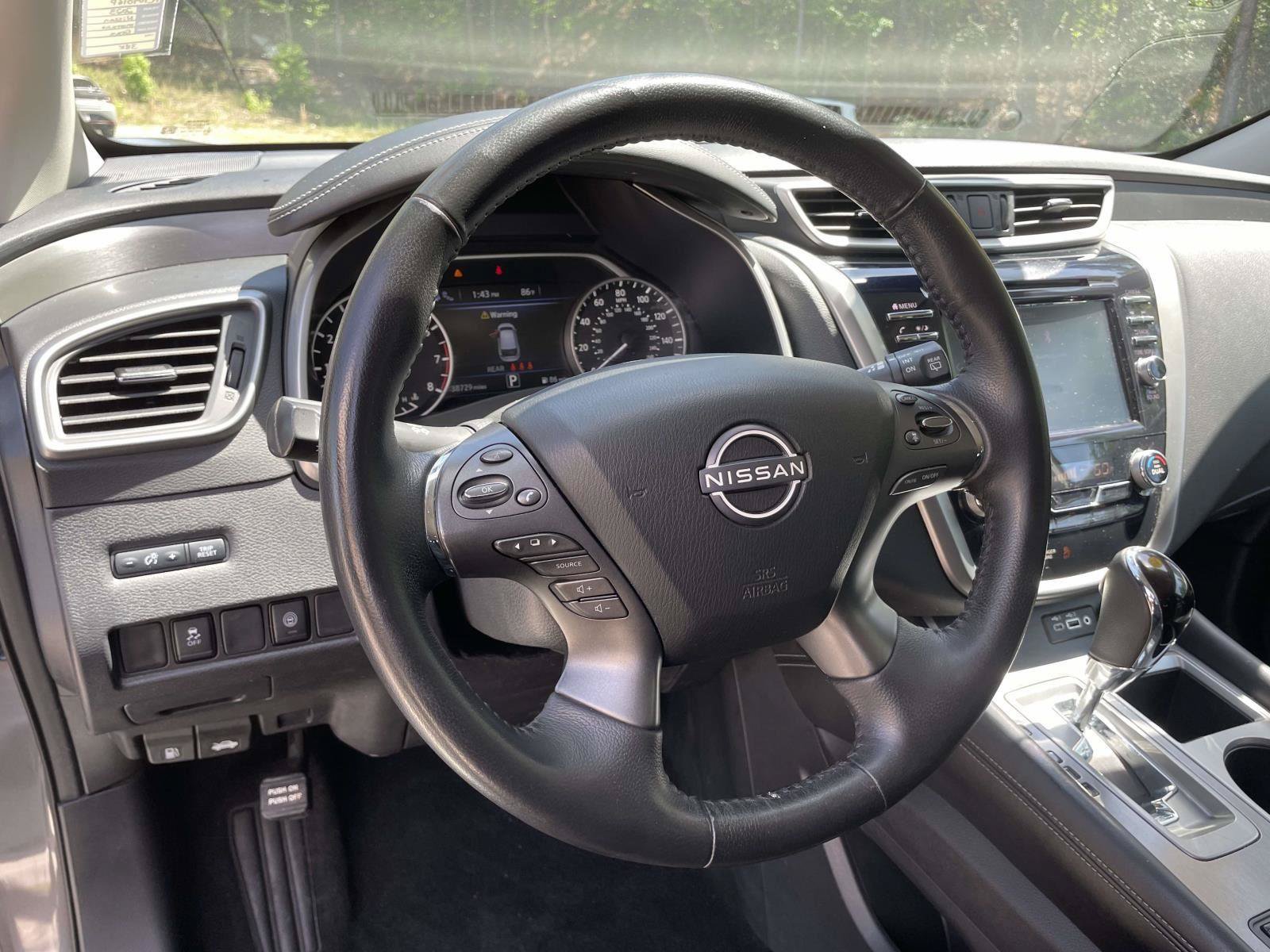 Used 2023 Nissan Murano SV FWD image 7
