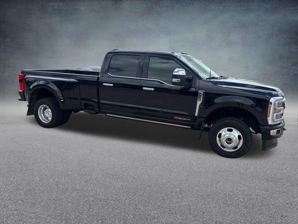 Used 2025 Ford F350 Platinum w/ Platinum Plus Package AWD/4WD image 8