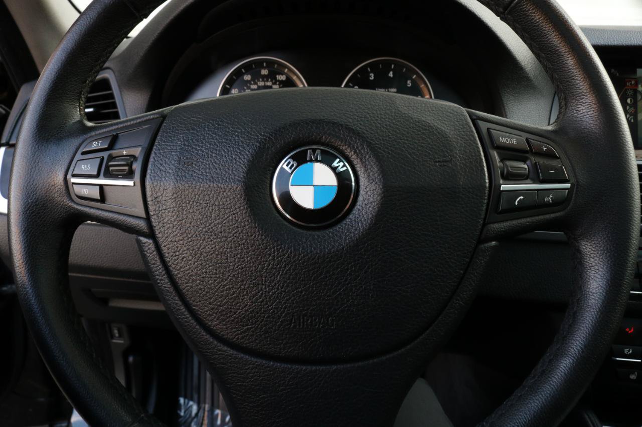 Used 2014 BMW 535i xDrive Sedan AWD/4WD image 32