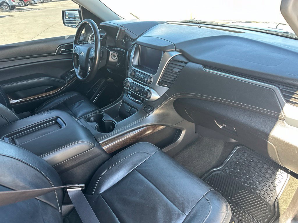 Used 2017 Chevrolet Tahoe LT w/ LT Midnight Edition RWD image 30
