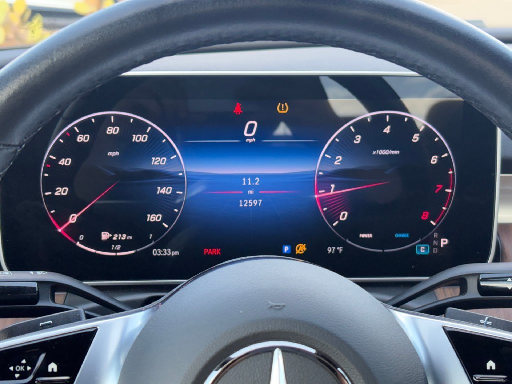 Used 2025 Mercedes-Benz C 300 4MATIC Sedan image 13